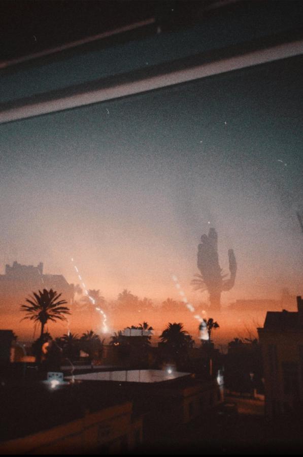 El Moja Surfhouse Hotel Sidi Ifni Buitenkant foto
